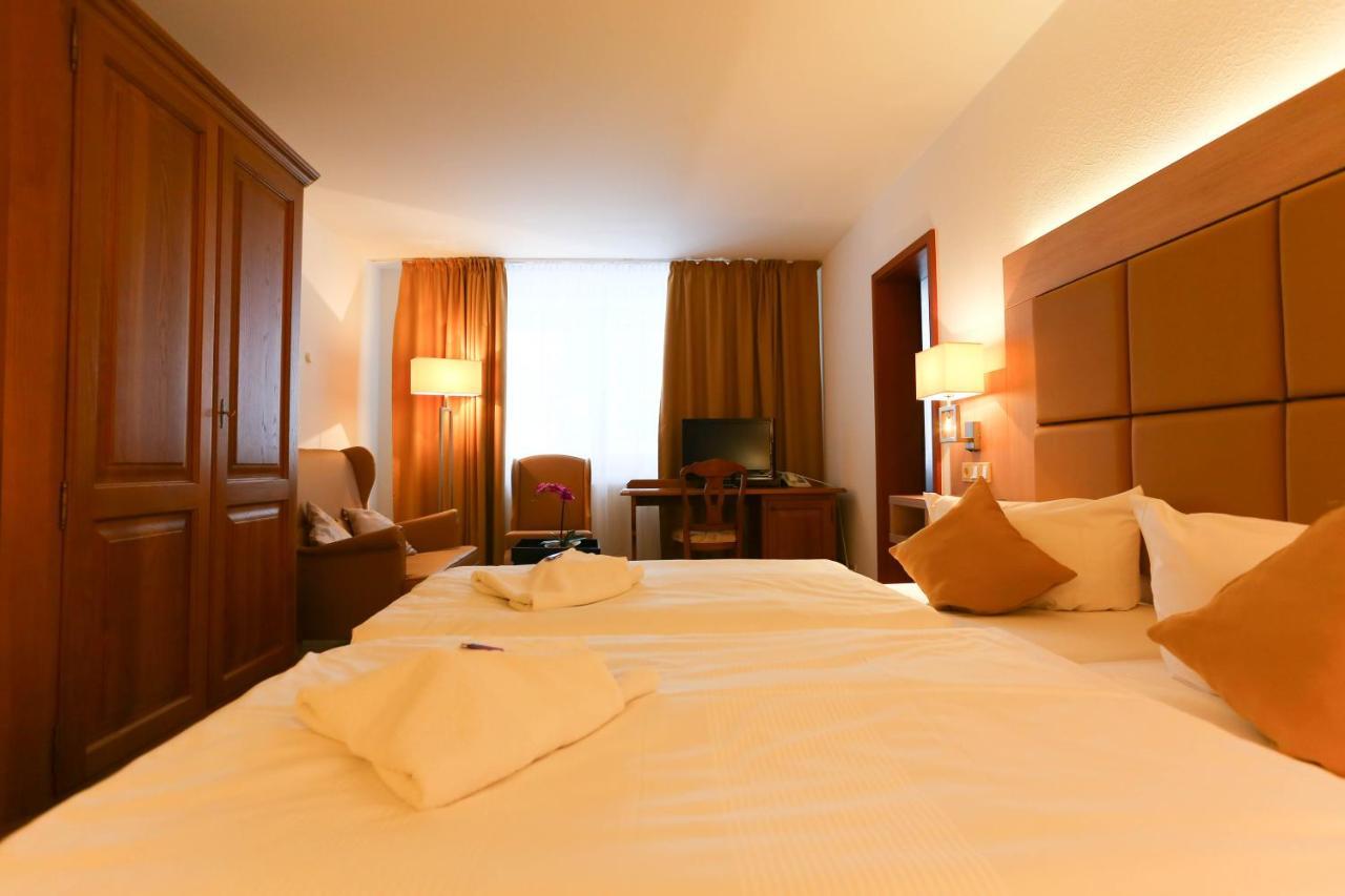Parkhotel Forsthaus Тарандт Экстерьер фото