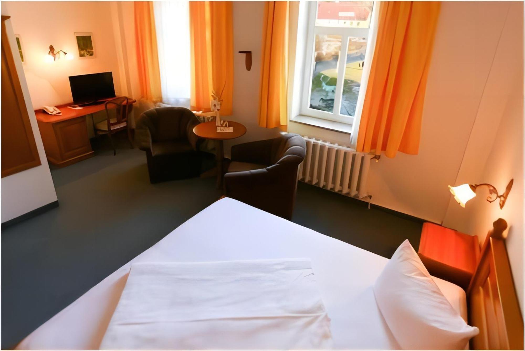 Parkhotel Forsthaus Тарандт Экстерьер фото